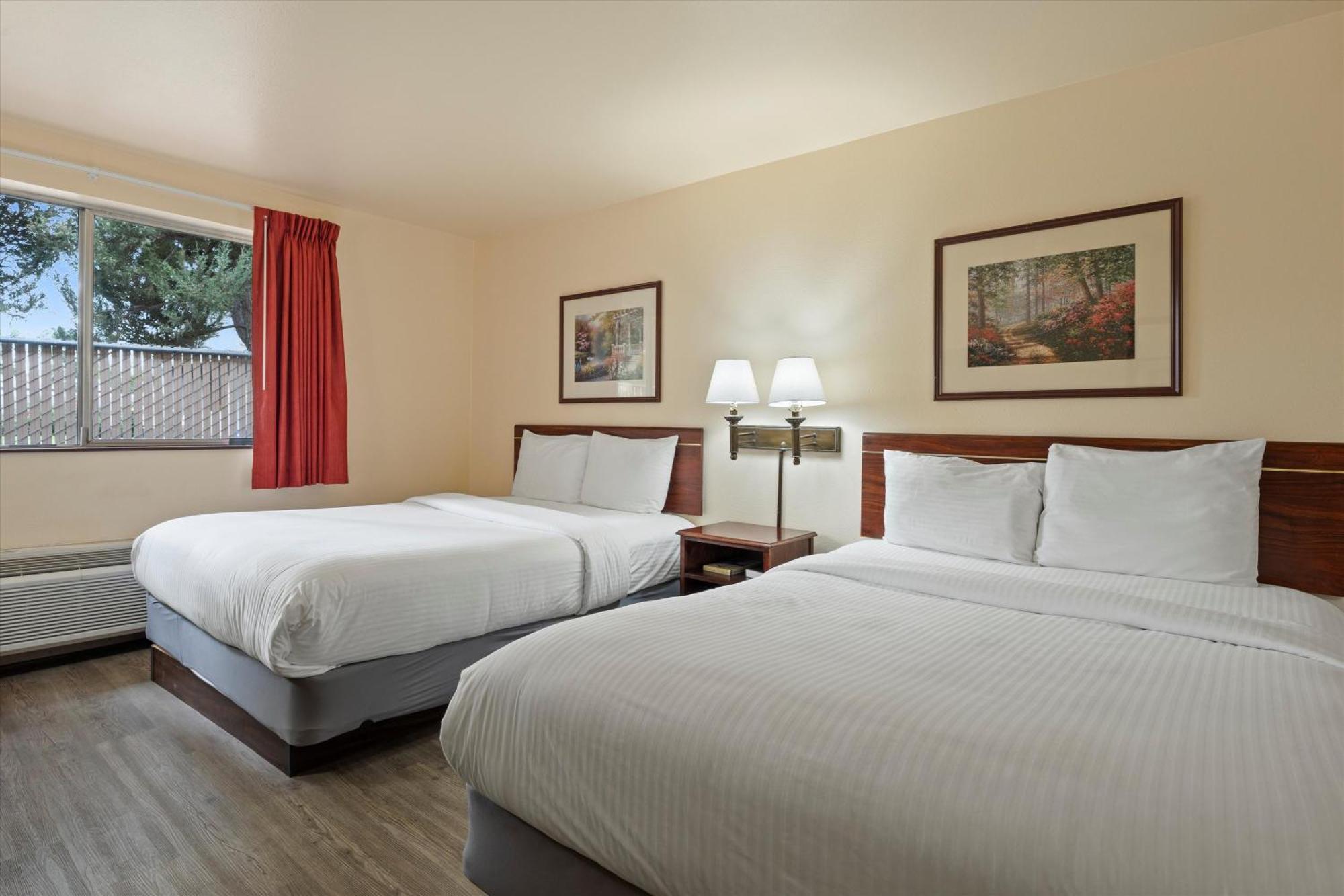 Quincy Inn And Suites Eksteriør bilde