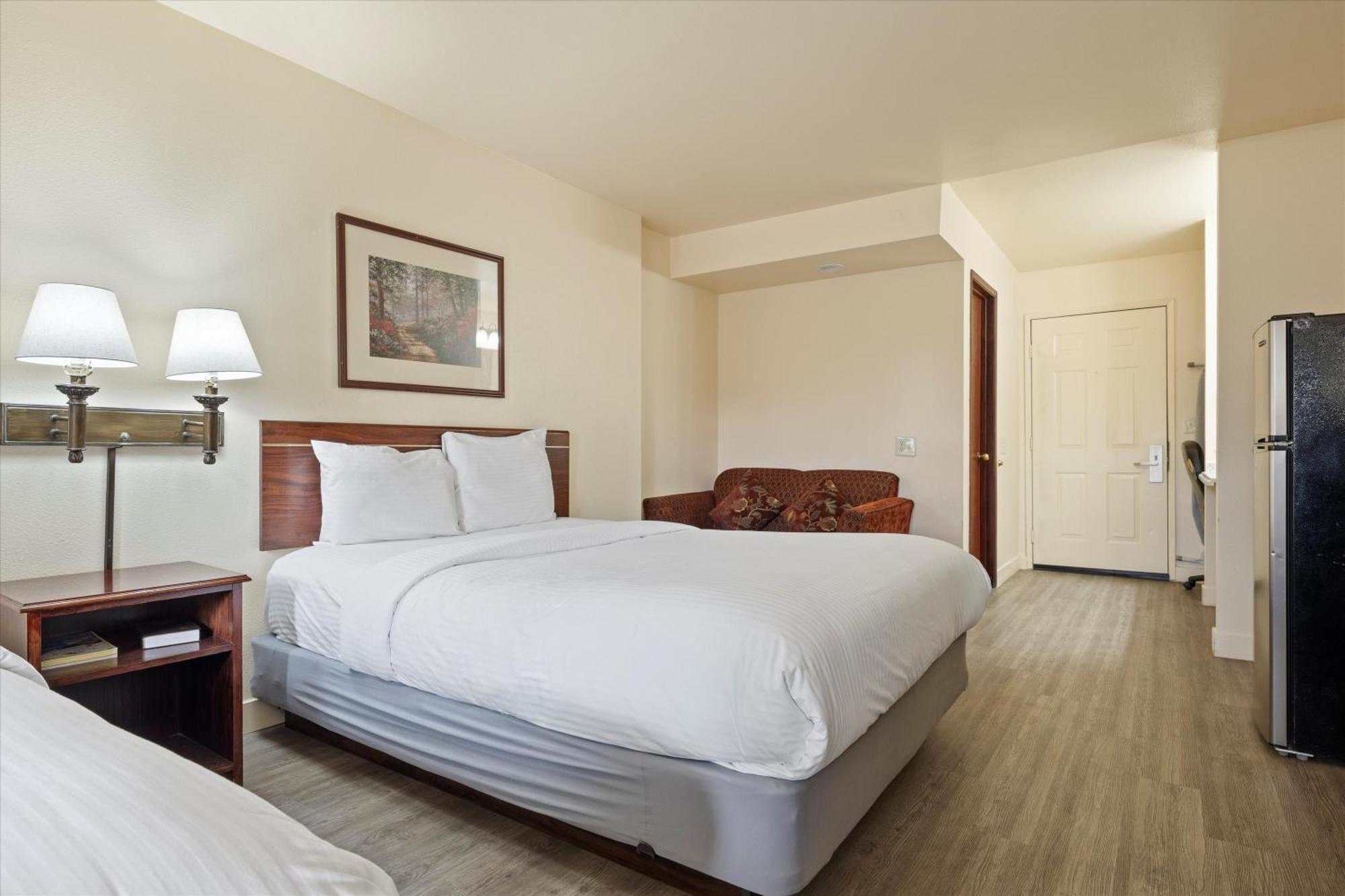 Quincy Inn And Suites Eksteriør bilde